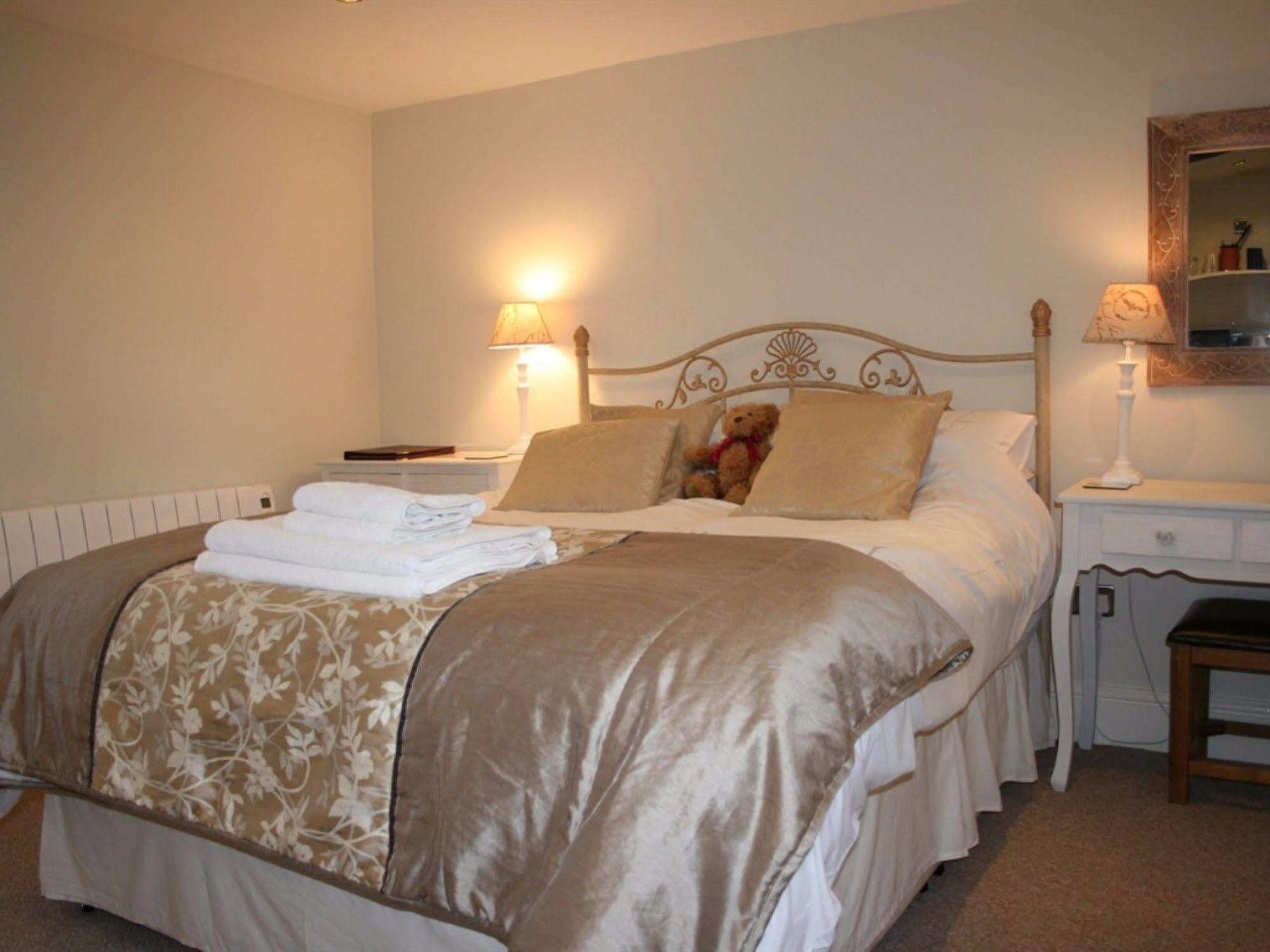 The Manor Guest House York Exterior photo